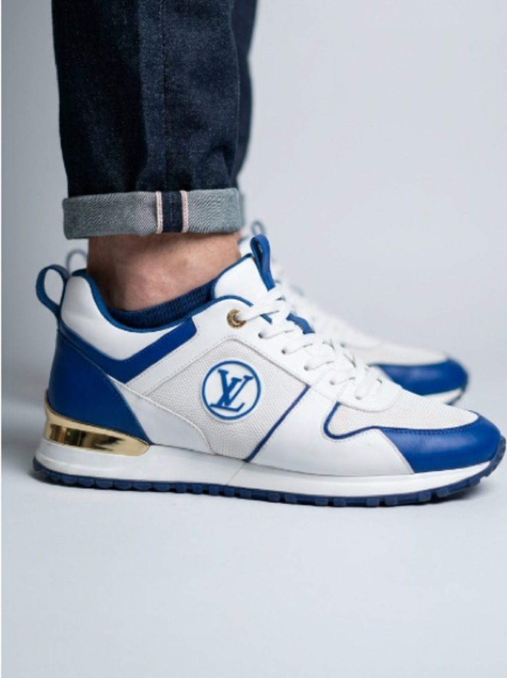 Vtg LOUIS VUITTON Runaway Line Low Top Sneakers White LV Logo Sz 8.5 Women